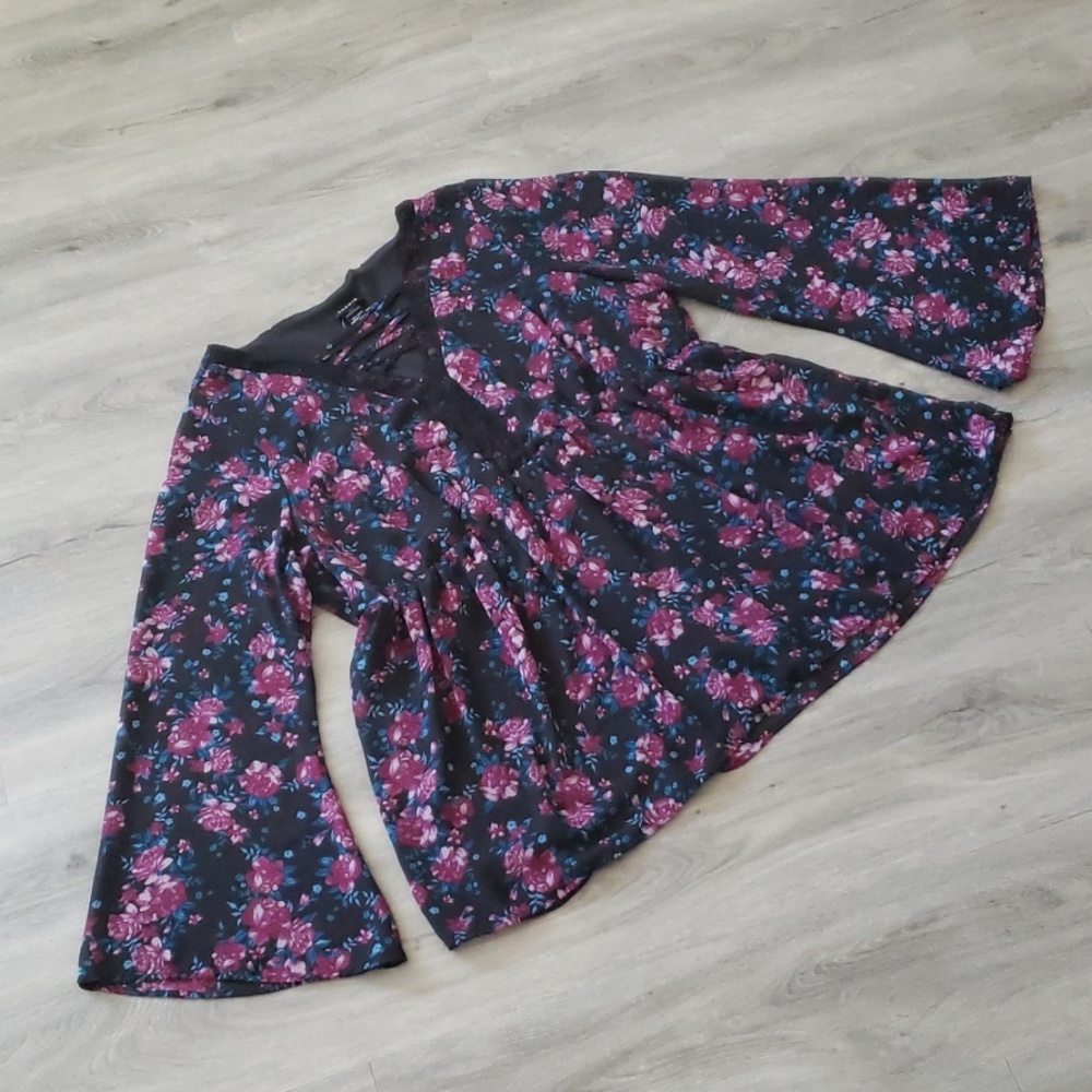 Torrid Flowy Floral Blouse